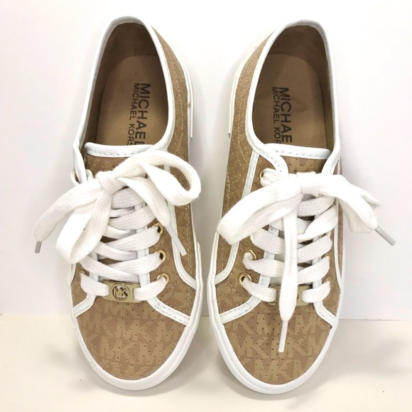 Michael Kors Ima Boerum Kids Camel and White Sneakers/Gym Shoes size 1 NWT w/box - Picture 1 of 7